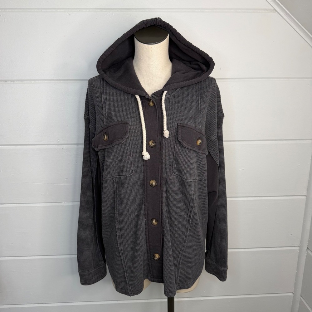 American Eagle Gray Waffle Knit Hooded Shacket Womens Large Oversized Button Up